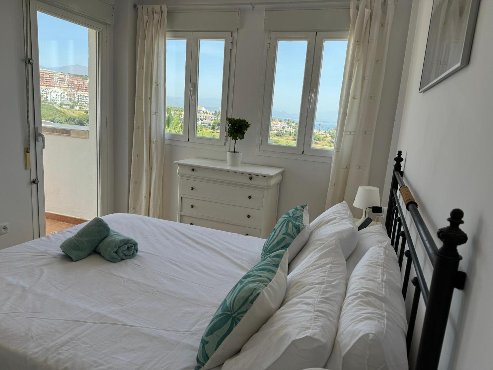 Casa Feliz - Penthouse In Manilva Apartment Ngoại thất bức ảnh