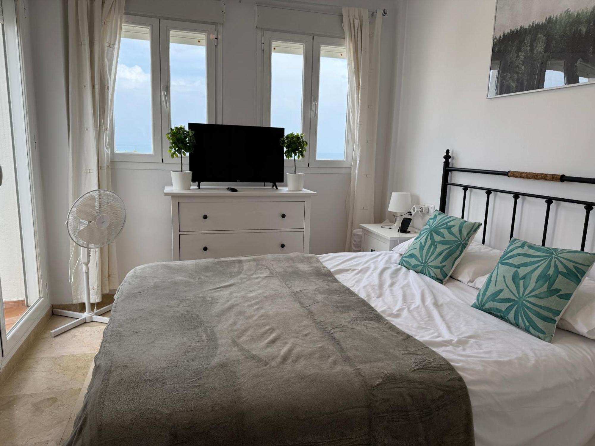 Casa Feliz - Penthouse In Manilva Apartment Ngoại thất bức ảnh